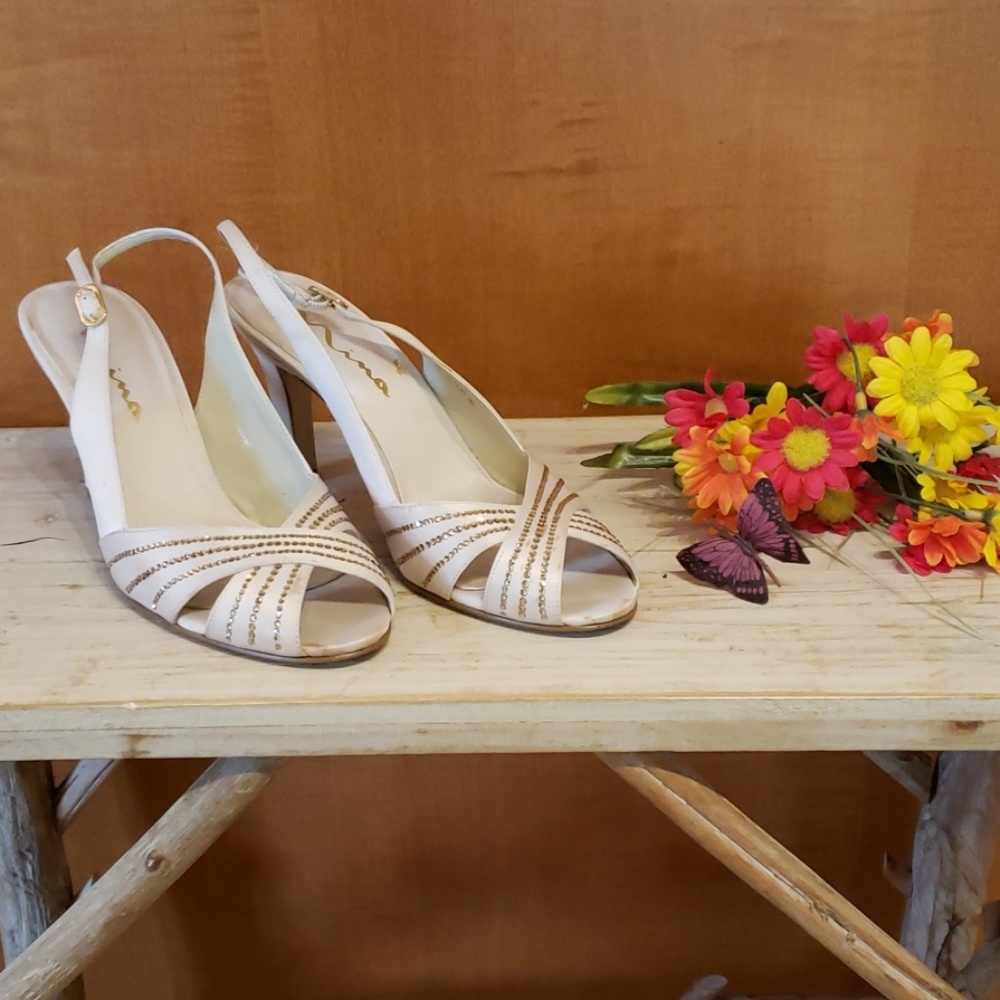 Nina Camille Slingback Heels, size 9